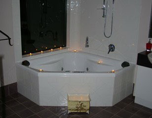 Whispers Of The Valley - Darwin Holiday 4