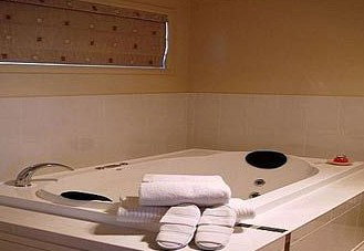 Camelot - Darwin Holiday 2