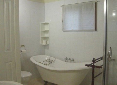 Cosy Cottage - Holiday Home - Darwin Holiday 0