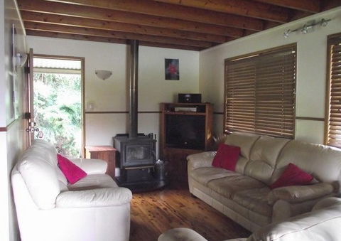 Cosy Cottage - Holiday Home - Darwin Holiday 3