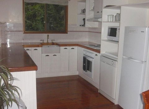 Cosy Cottage - Holiday Home - Darwin Holiday 4