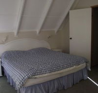 Ty-ar-y-bryn - Holiday Home - Darwin Holiday