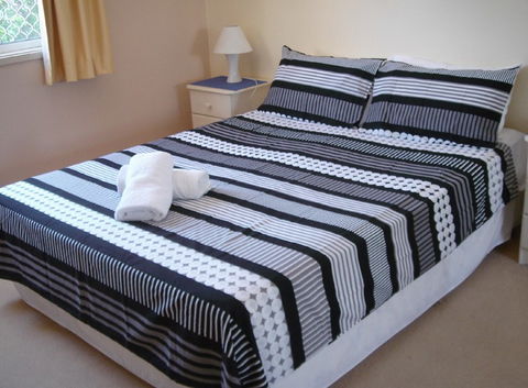 Le Lavandou Holiday Apartments - Darwin Holiday 1