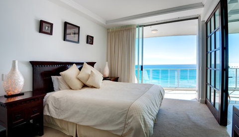 Reflection On The Sea - Darwin Holiday 2