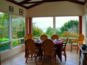 Albany View Street Lodge Bed And Breakfast And Art Studio - Darwin Holiday 0