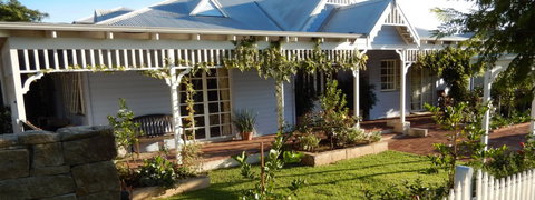 Lanterns Retreat - Darwin Holiday 0