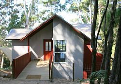 Pelicans At Denmark - Chalets - Darwin Holiday 1