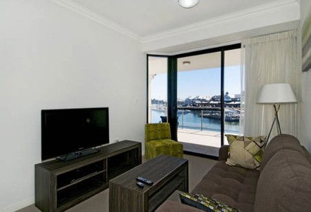 Quality Suites Crest Mandurah - Darwin Holiday 3