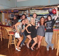 Backpackers In Paradise - Darwin Holiday