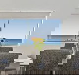 Sunshine Towers - Darwin Holiday