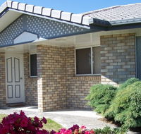 Cedar Lodge Holiday Units