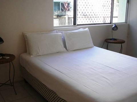 Champagne Apartments - Darwin Holiday 3