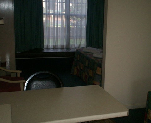 A Raceview Motor Inn - Darwin Holiday 0