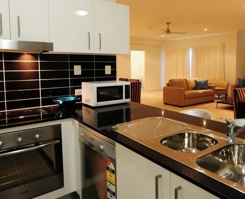 Gladstone City Central Apartment Hotel - Darwin Holiday 2