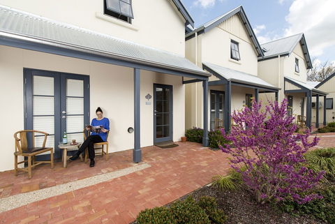 The Haus Studio Apartments - Darwin Holiday 1