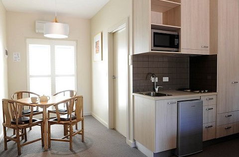 The Haus Studio Apartments - Darwin Holiday 7