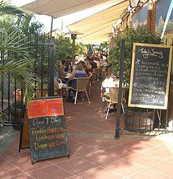 Centrepoint Motel - Darwin Holiday 2