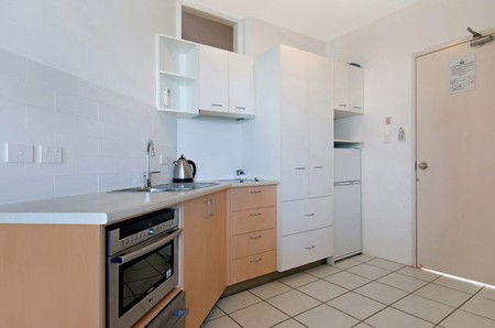 Coolum Baywatch Resort - Darwin Holiday 4