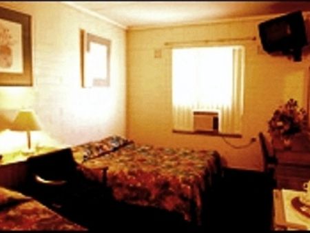 Morphett Arms Hotel - Darwin Holiday 2