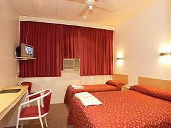 Adelaide Airport Motel - Darwin Holiday 2