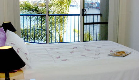 Port Lincoln Waterfront Apartments - Darwin Holiday 3