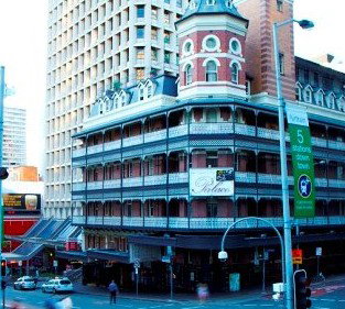 Nomads Brisbane Hostel - Darwin Holiday 3
