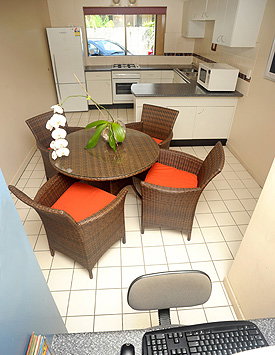 Balinese Motel - Darwin Holiday 2