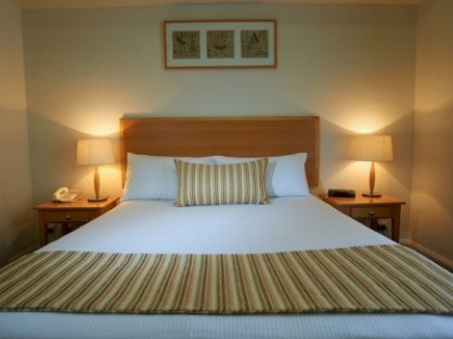 Quest On James - Darwin Holiday 0