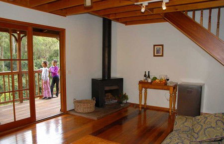 Hookes Creek Forest Retreat - Darwin Holiday 4