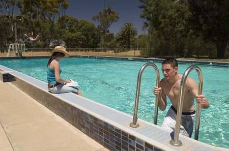 Roseworthy Residential College The University Of Adelaide, - Darwin Holiday 1