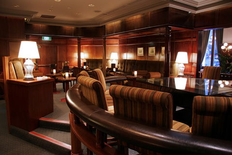 The Menzies Sydney - Darwin Holiday 3