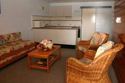 Sky View Coastal Luxury Units - Darwin Holiday 3