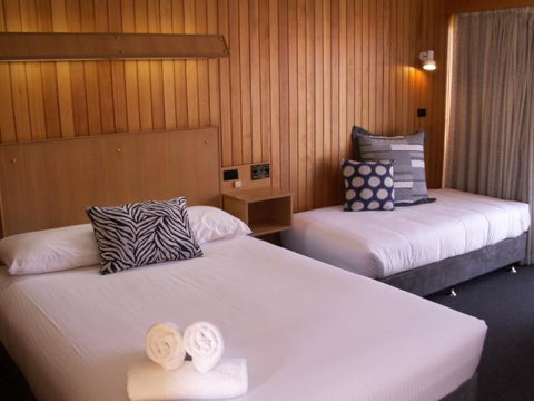 Court Street Motel - Darwin Holiday 1