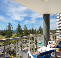 Sandpiper Apartments Broadbeach - Darwin Holiday