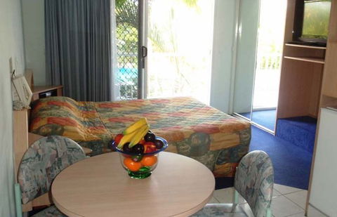 Runaway Bay Motor Inn - Darwin Holiday 3