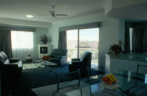 Runaway Bay Motor Inn - Darwin Holiday 4