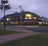 Grand Tasman Hotel - Darwin Holiday