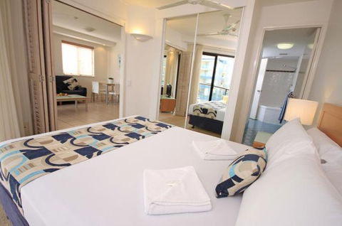Aegean Apartments Mooloolaba - Darwin Holiday 2