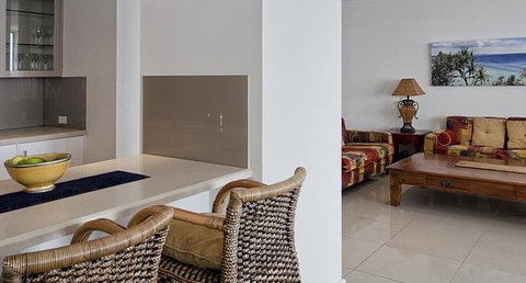 Mint Coolangatta Points North - Darwin Holiday 1