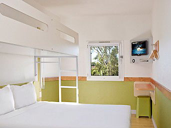 Ibis Budget Brisbane Airport - Darwin Holiday 1