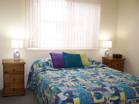 Beachfront Units Merimbula - Darwin Holiday 4