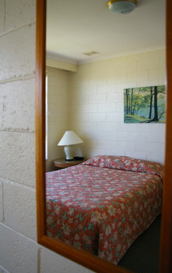 Mulgrave Court Motor Inn - Darwin Holiday 1