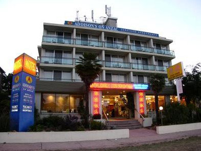 Addisons On Anzac - Darwin Holiday 1