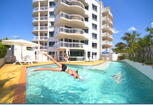 Beachside Resort (kawana Waters) - Darwin Holiday 1