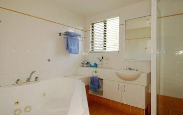 Best Western Macquarie Barracks Motor Inn - Darwin Holiday 3