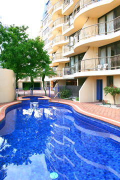 Broadbeach Travel Inn Apartments - Darwin Holiday 0