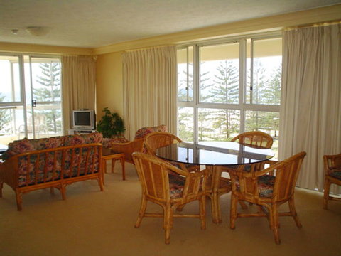 Cashelmara Beachfront Apartments - Darwin Holiday 2