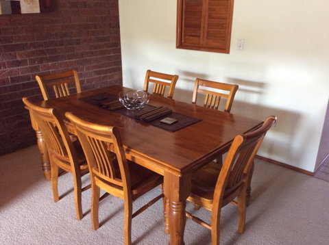 Cleveland Visitor Villas Motel & Shailer Park Garden Villas - Darwin Holiday 1