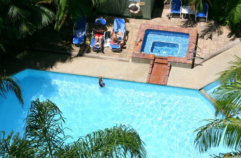 Horizons Burleigh Heads Holiday Apartments - Darwin Holiday 0