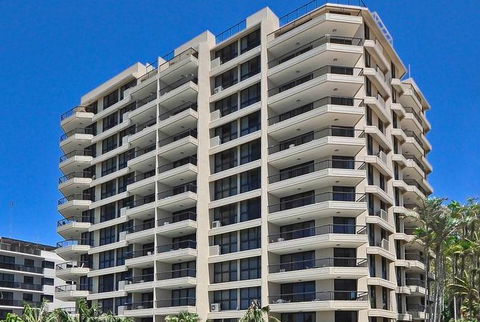 Clubb Coolum Beach - Darwin Holiday 0